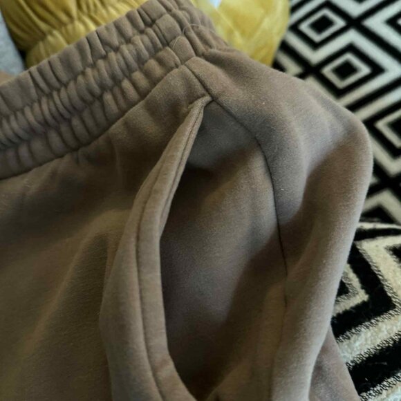 SET Zyia Relaxation Plus Size Hoodie & Jogger set - Picture 9 of 16